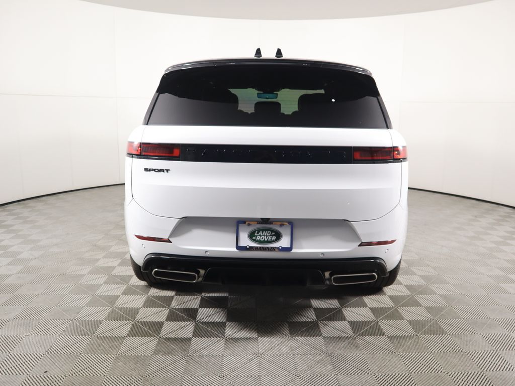 2025 Land Rover Range Rover Sport SE photo 6