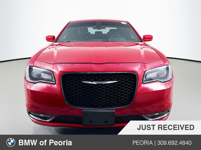 Used 2016 Chrysler 300 S with VIN 2C3CCAGG8GH208862 for sale in Peoria, IL