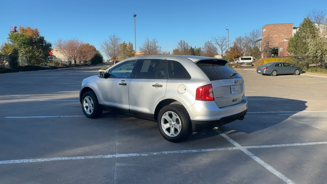 2013 Ford Edge SE photo 4