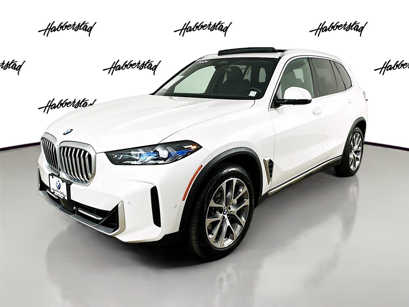 Certified Used 2024 Mineral White Metallic BMW xDrive40i image 1