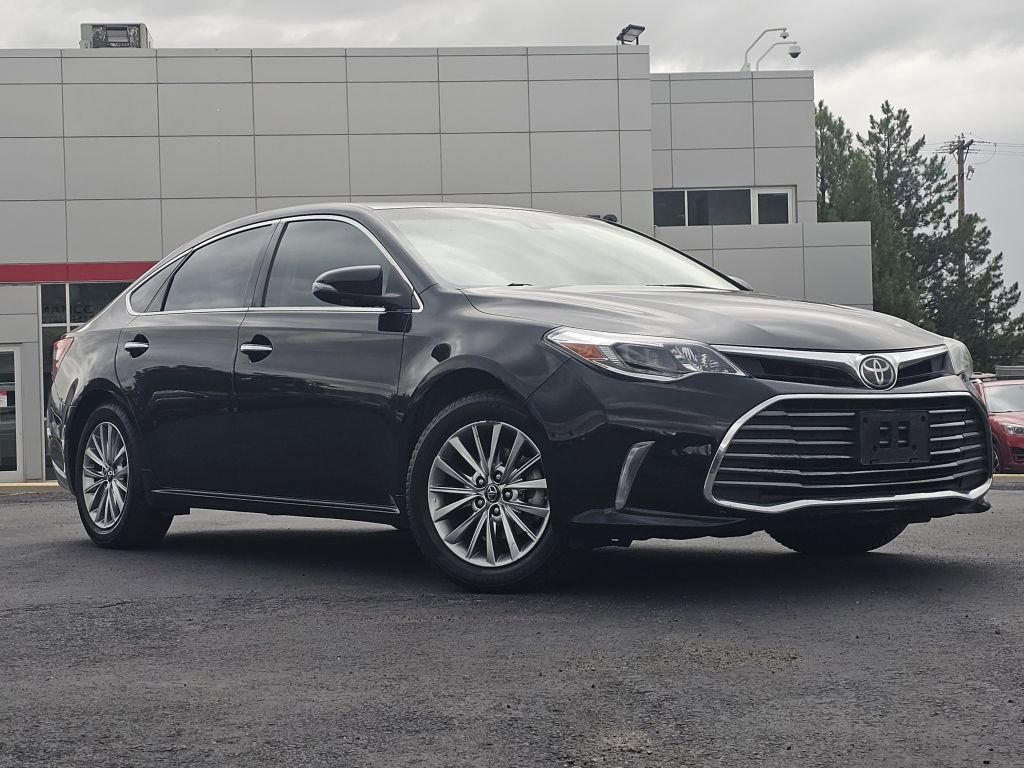 2017 Toyota Avalon Plus XLE Premium Touring Limited photo 2