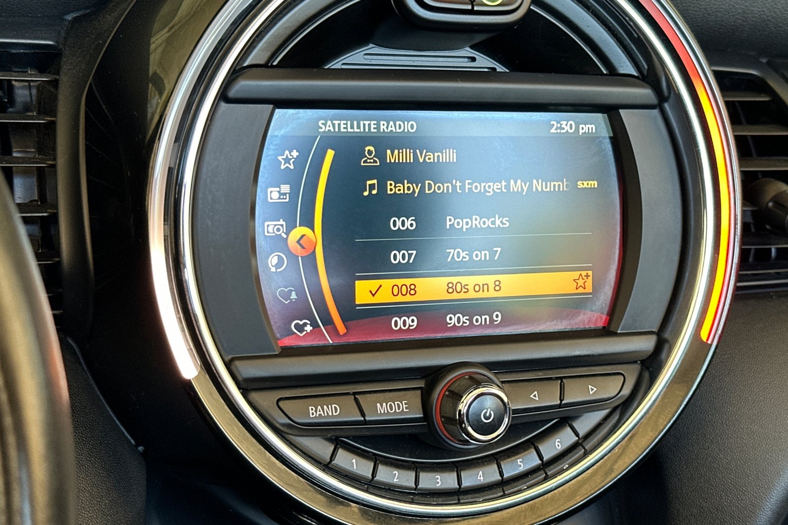 2021 Mini Cooper Convertible S photo 18