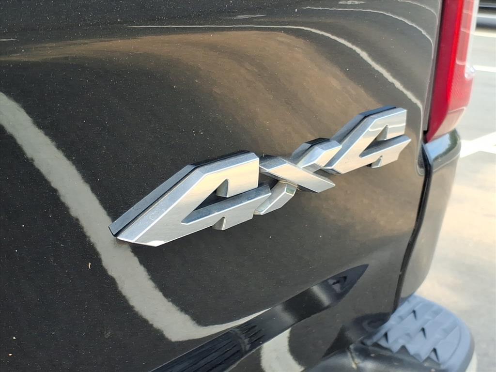 2020 Ram 1500 Big Horn photo 3