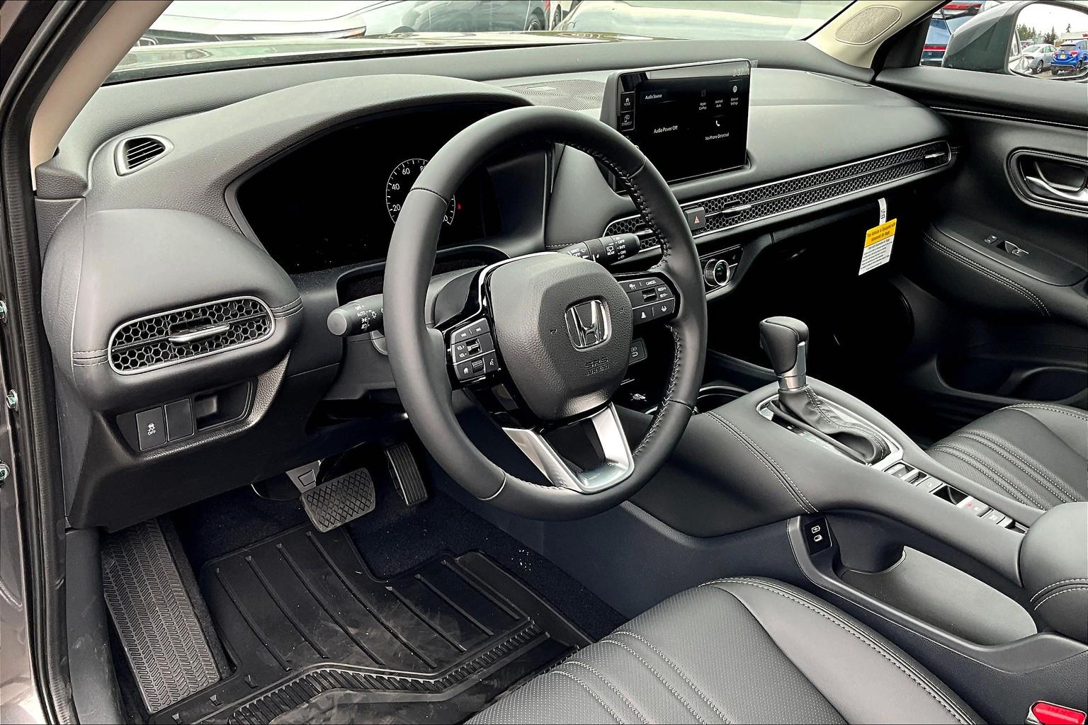2026 Honda HR-V EX-L photo 3