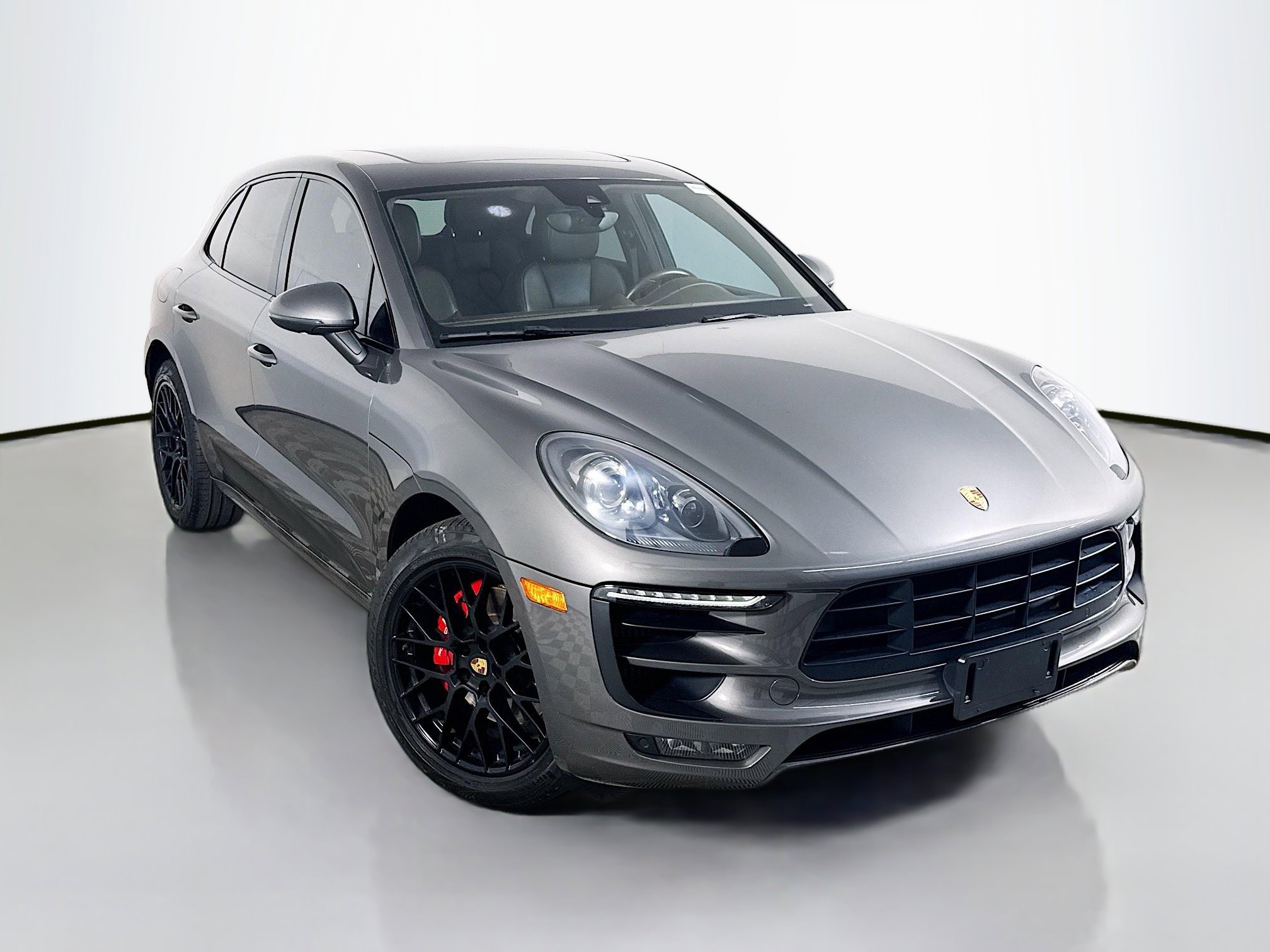 2018 Porsche Macan GTS's photo