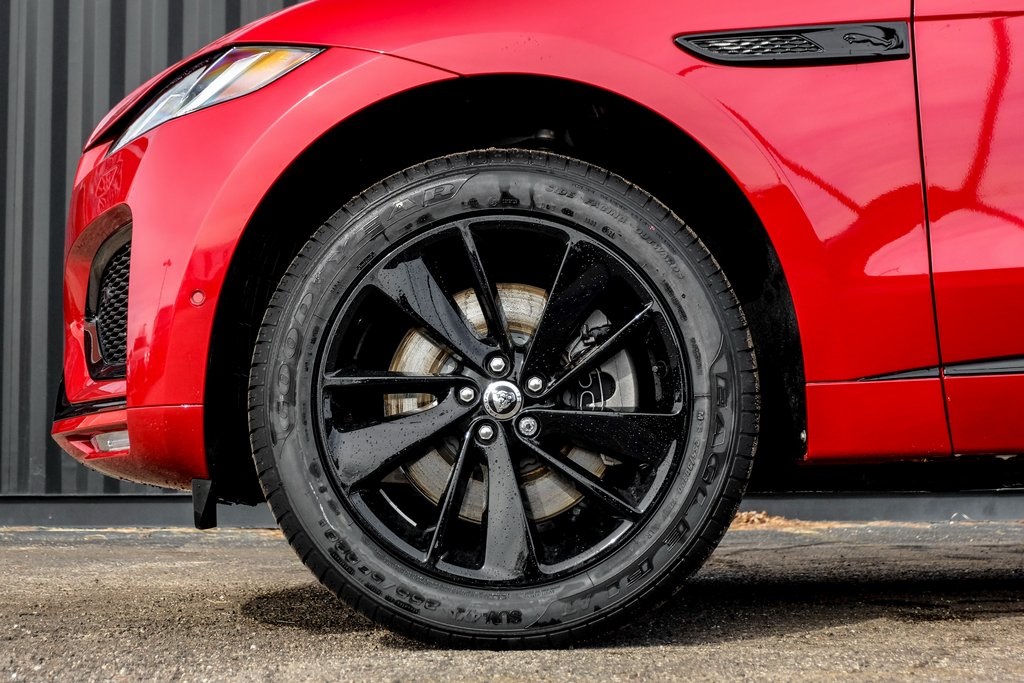 2026 Jaguar F-PACE P250 R-Dynamic S photo 4