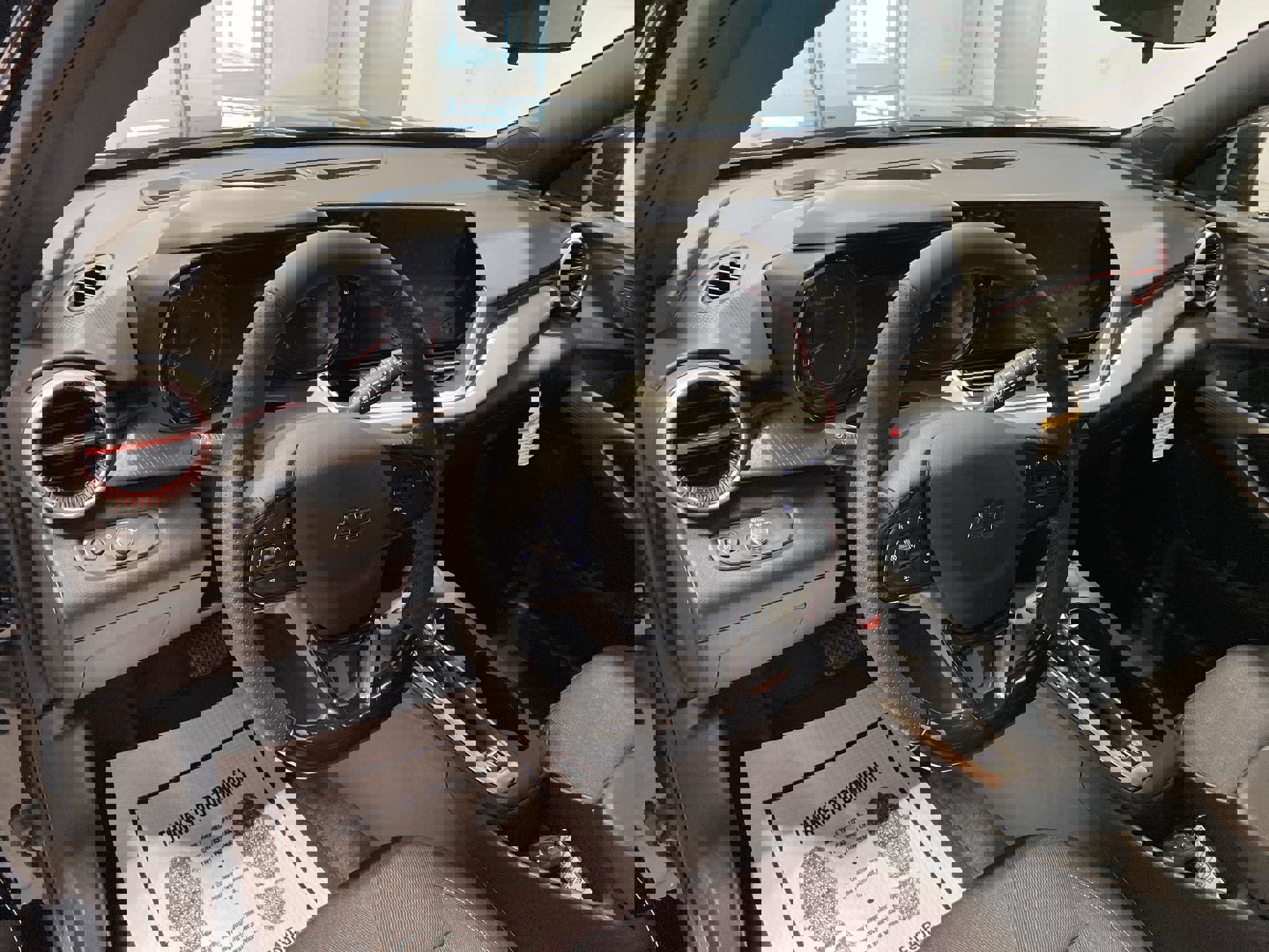 2025 Chevrolet Trax photo 10