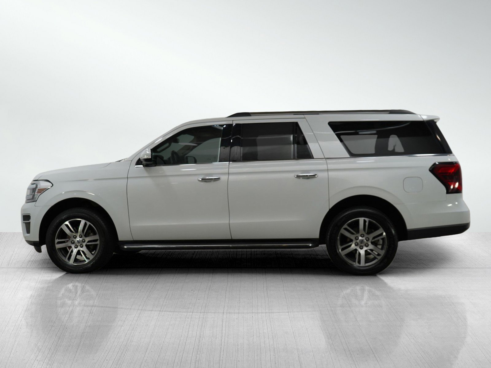 Used 2023 Ford Expedition Limited with VIN 1FMJK2A86PEA07025 for sale in Minneapolis, Minnesota