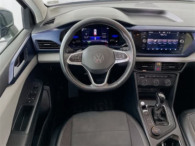 2022 Volkswagen Taos SE photo 21
