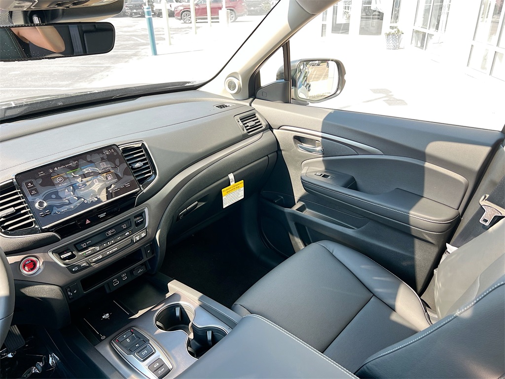 2025 Honda Ridgeline RTL photo 28
