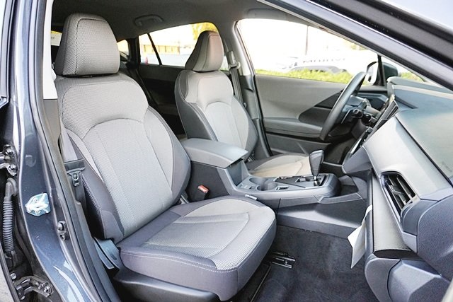 Used 2024 Gray Subaru Premium image 11
