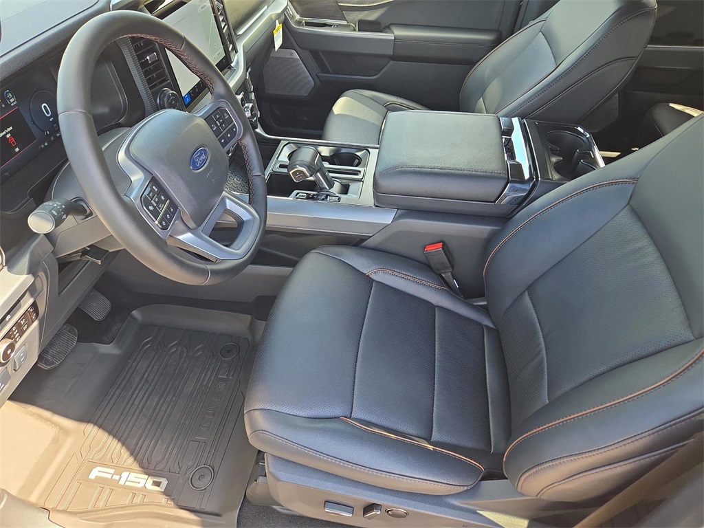 2025 Ford F-150 Lariat photo 25