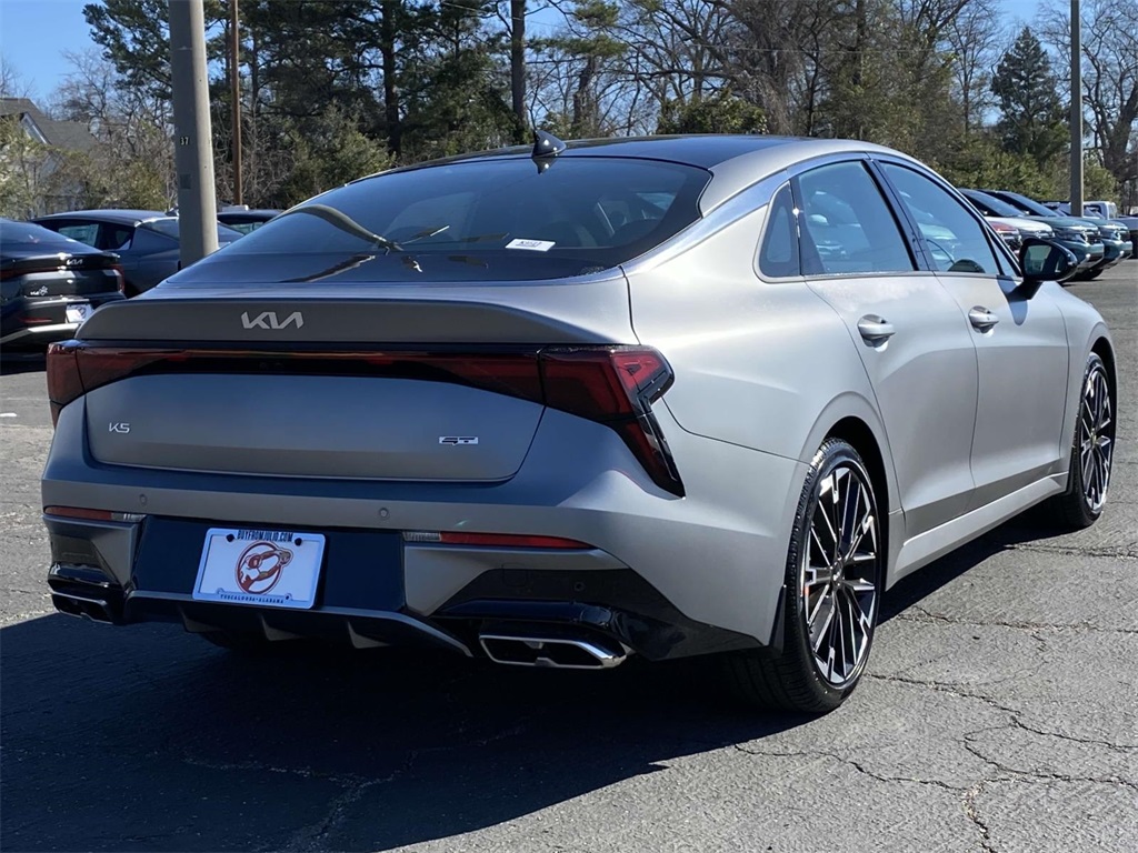 2025 Kia K5 GT photo 4