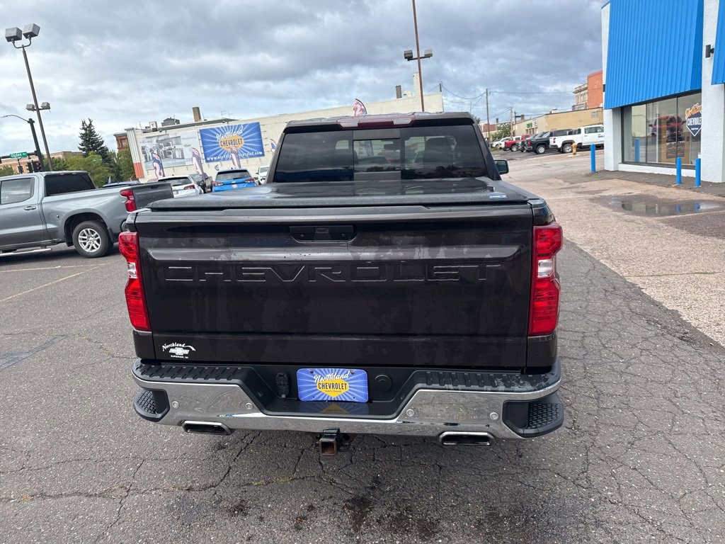 2019 Chevrolet Silverado 1500 LT photo 12