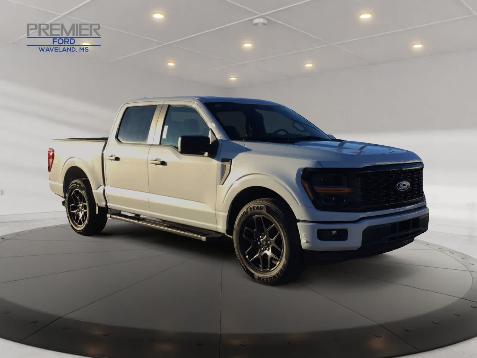 2025 Ford F-150 STX photo 6