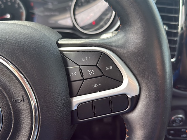 2018 Jeep Compass Limited photo 18