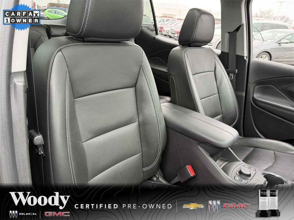 2023 GMC TERRAIN - Image 37