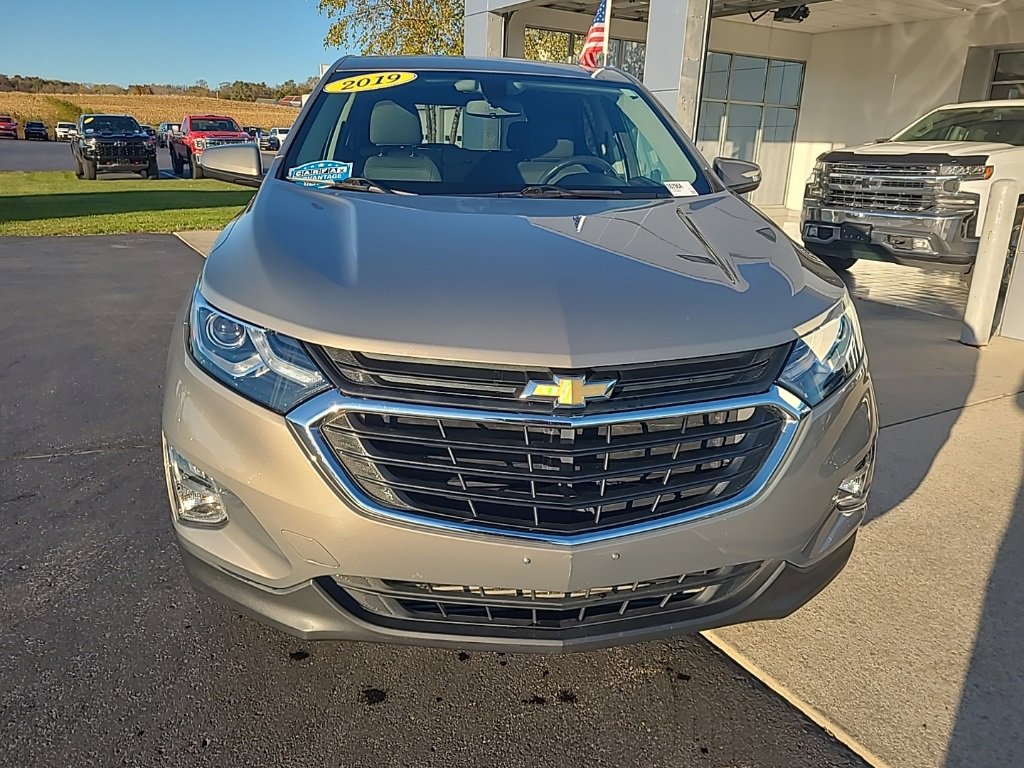 Used 2019 Chevrolet Equinox LT with VIN 3GNAXKEV6KS570300 for sale in Orfordville, WI