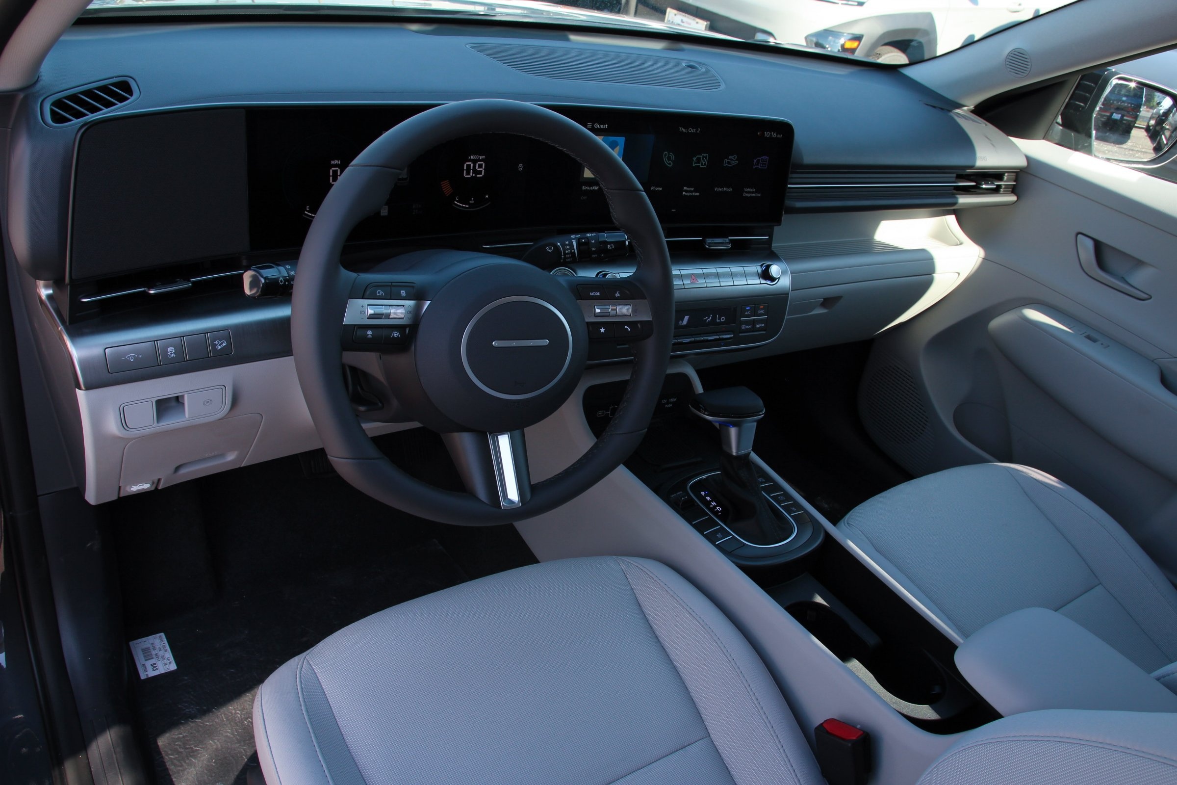 2026 Hyundai Kona SEL photo 6