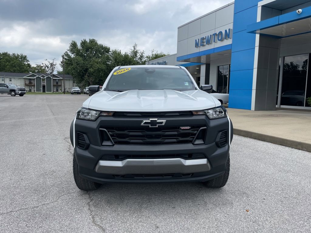 2026 Chevrolet Colorado Trail Boss photo 3