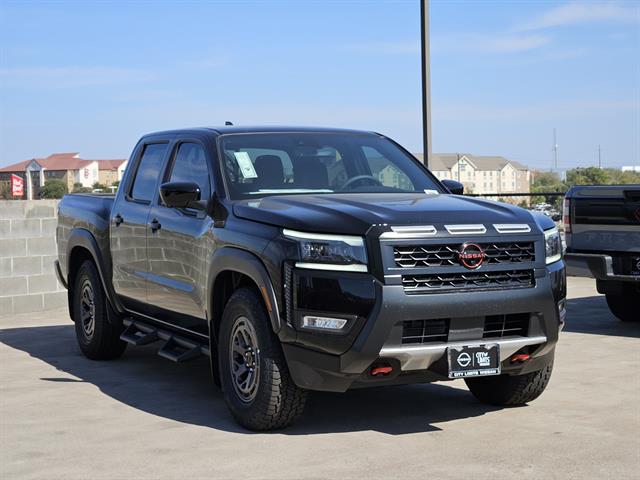 2026 Nissan Frontier Crew Cab PRO-X photo 2
