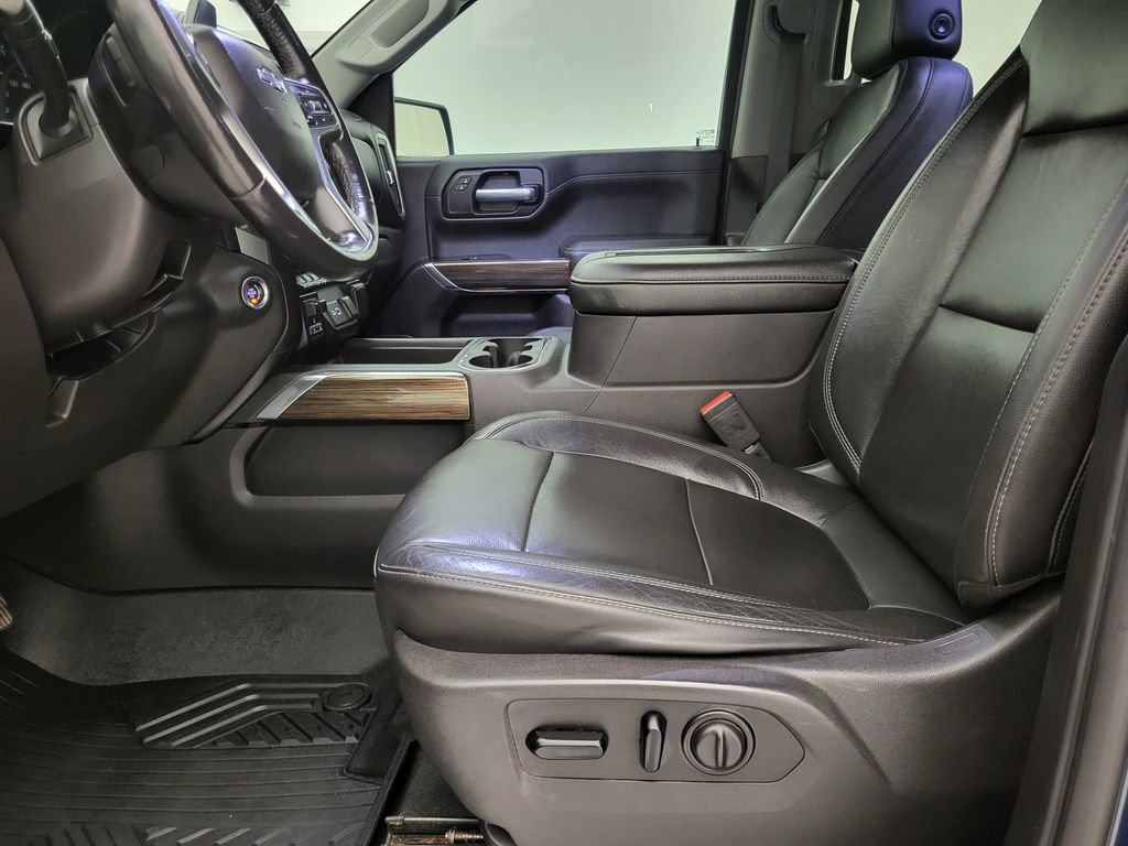 2020 Chevrolet Silverado 1500 LT Trail Boss photo 2