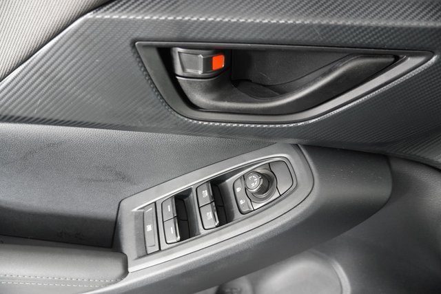 2025 Subaru Crosstrek Premium photo 17