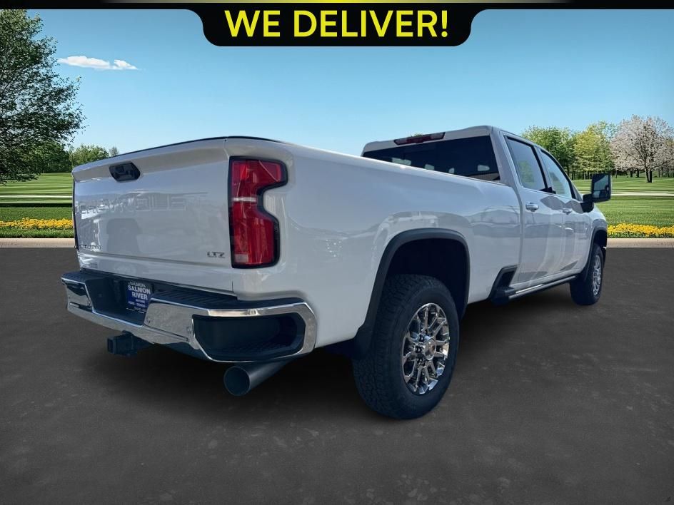 2026 Chevrolet Silverado 3500HD LTZ photo 6