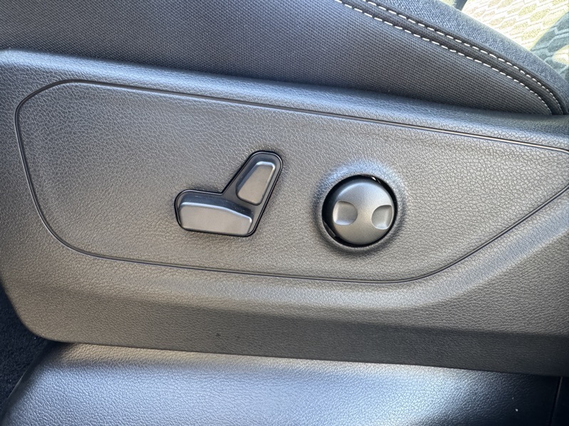 2025 Ram 1500 Big Horn Lone Star photo 10