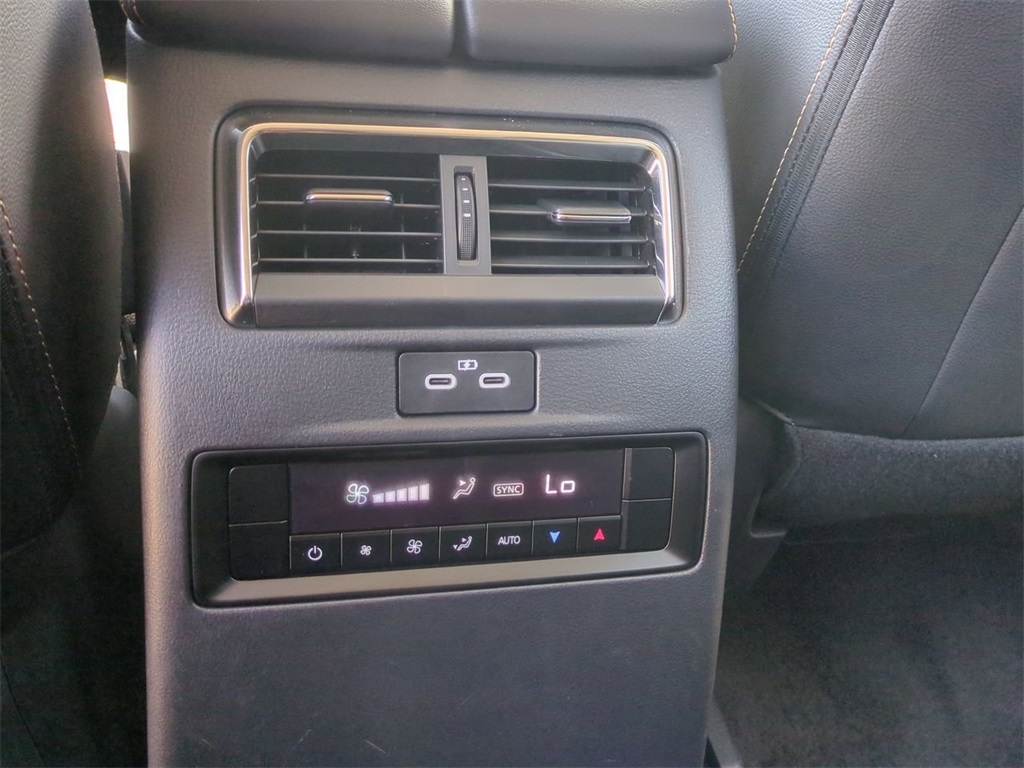 2024 Mazda CX-90 Premium photo 26