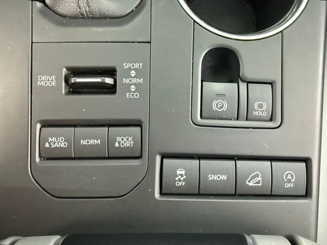 2020 Toyota Highlander XLE photo 42