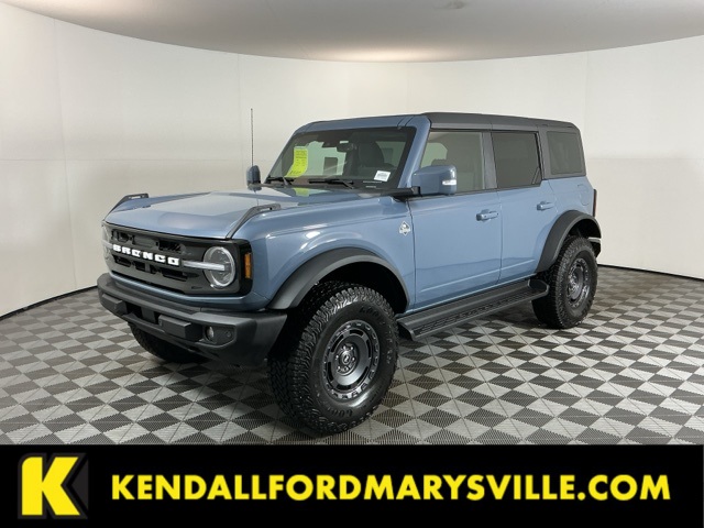 2025 Ford Bronco 4-Door Outer Banks's photo