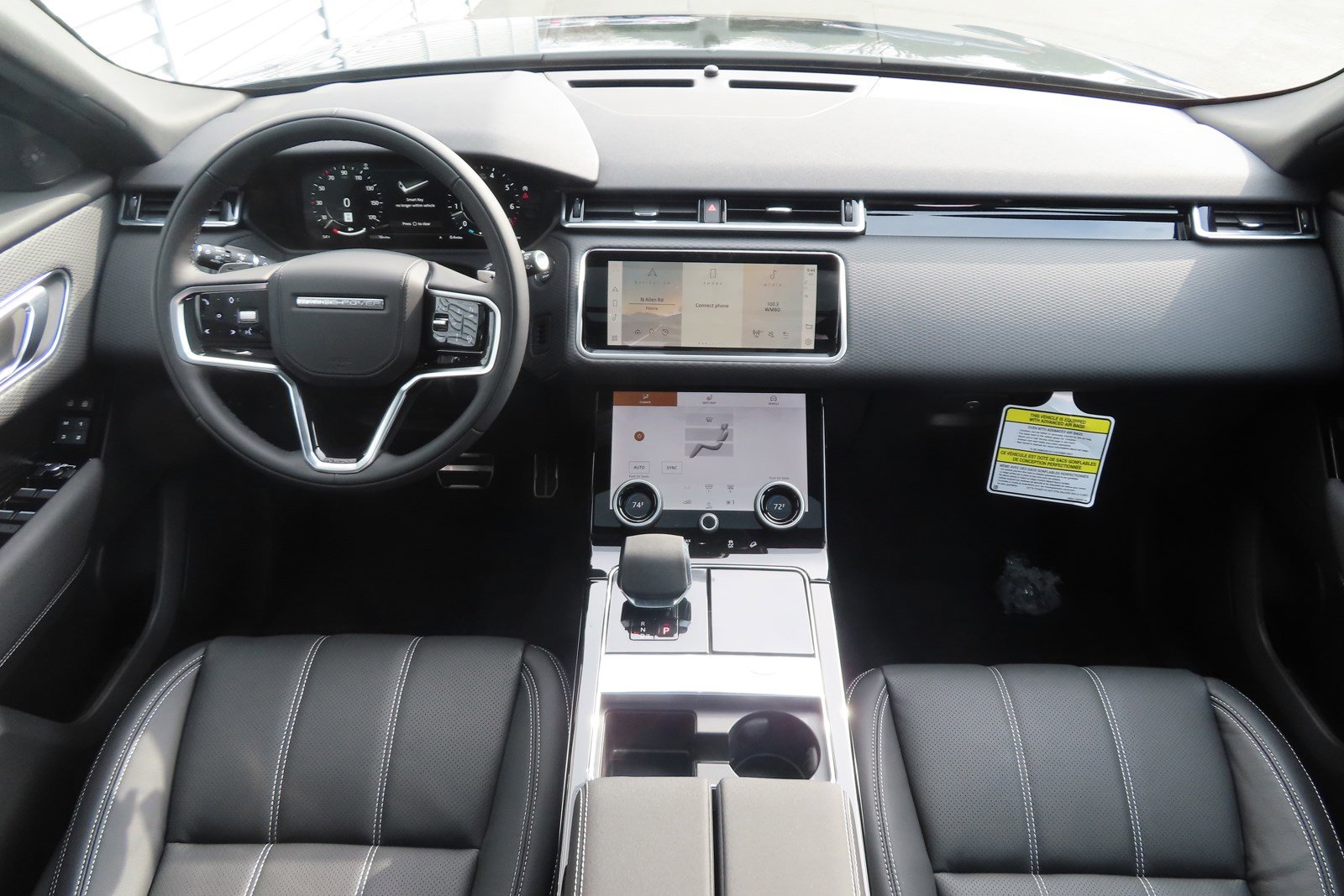 2023 Land Rover Range Rover Velar R-Dynamic S photo 5