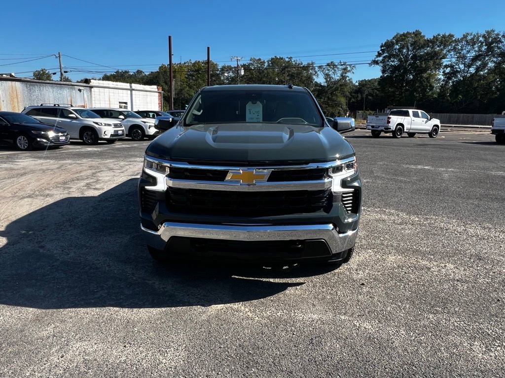 2026 Chevrolet Silverado 1500 LT photo 2