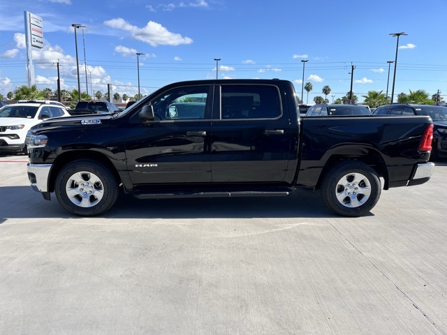 2025 Ram 1500 Tradesman photo 2