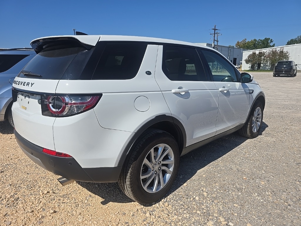 2019 Land Rover Discovery Sport HSE photo 2