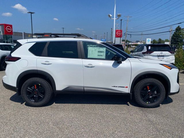 2026 Nissan Rogue SV photo 2