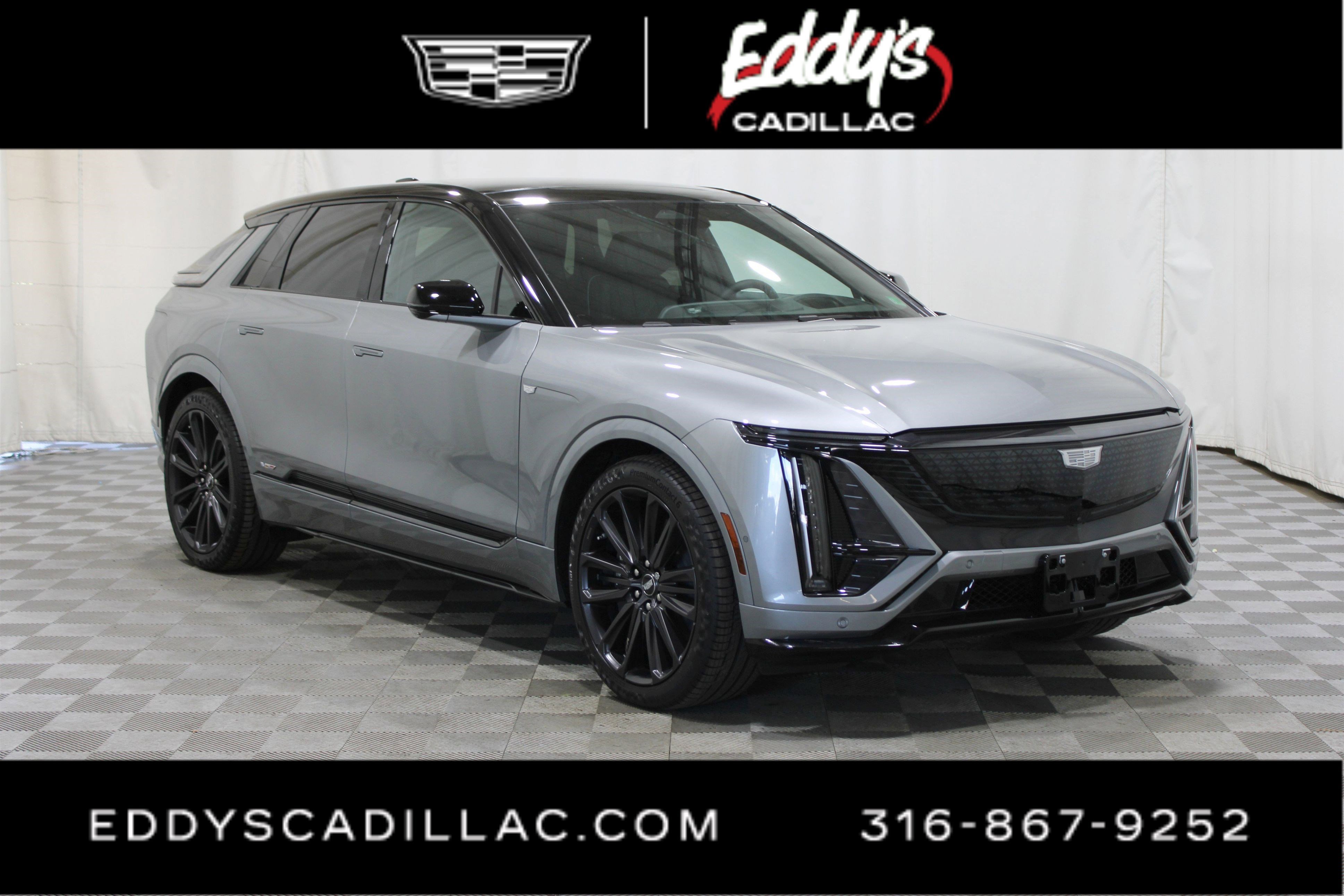2026 Cadillac LYRIQ V Premium's photo