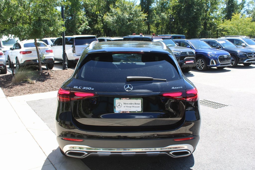 2025 Mercedes Benz GLC 350e 4MATIC photo 5