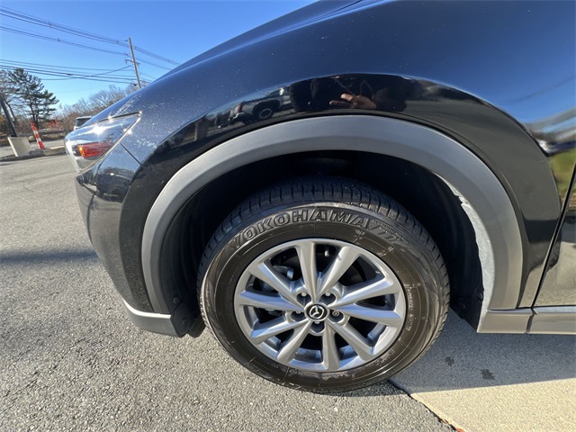 2022 Mazda CX-5 2.5 Select photo 2