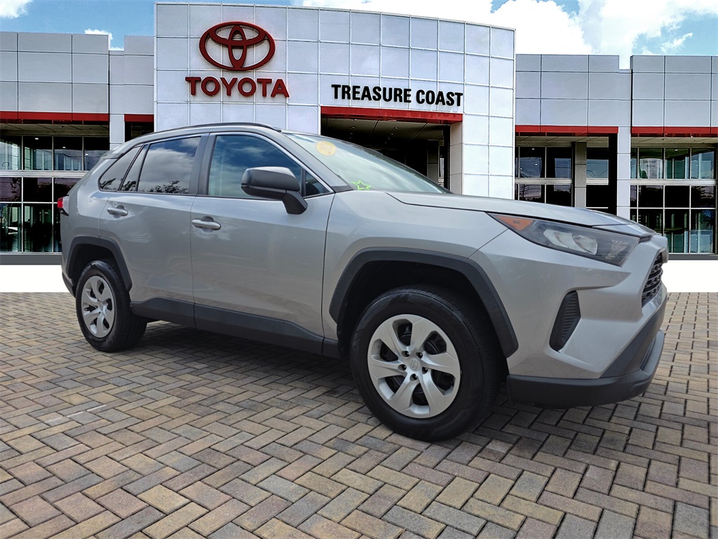 2021 Toyota RAV4 LE