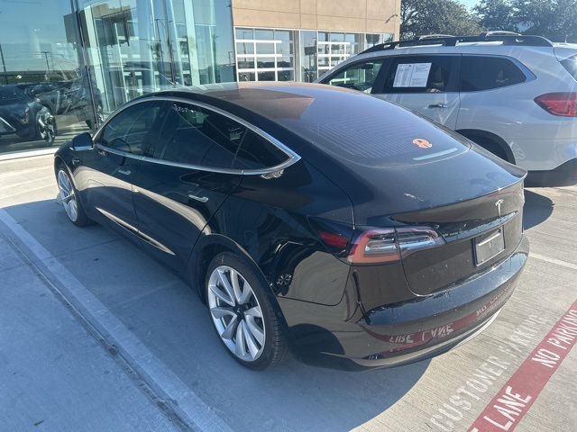 2020 Tesla Model 3 Standard Range Plus photo 6