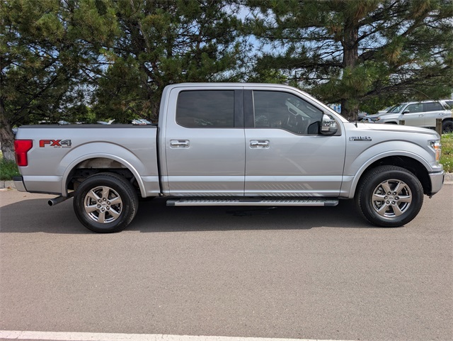 2020 Ford F-150 Lariat photo 2