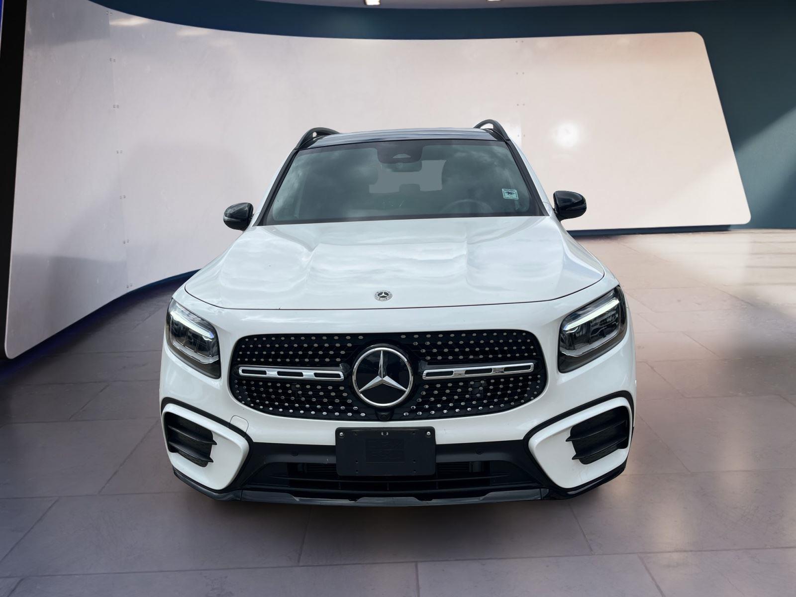 2024 Mercedes Benz GLB 250 photo 8
