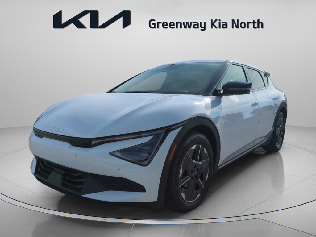 2025 Kia EV6 Light photo 3