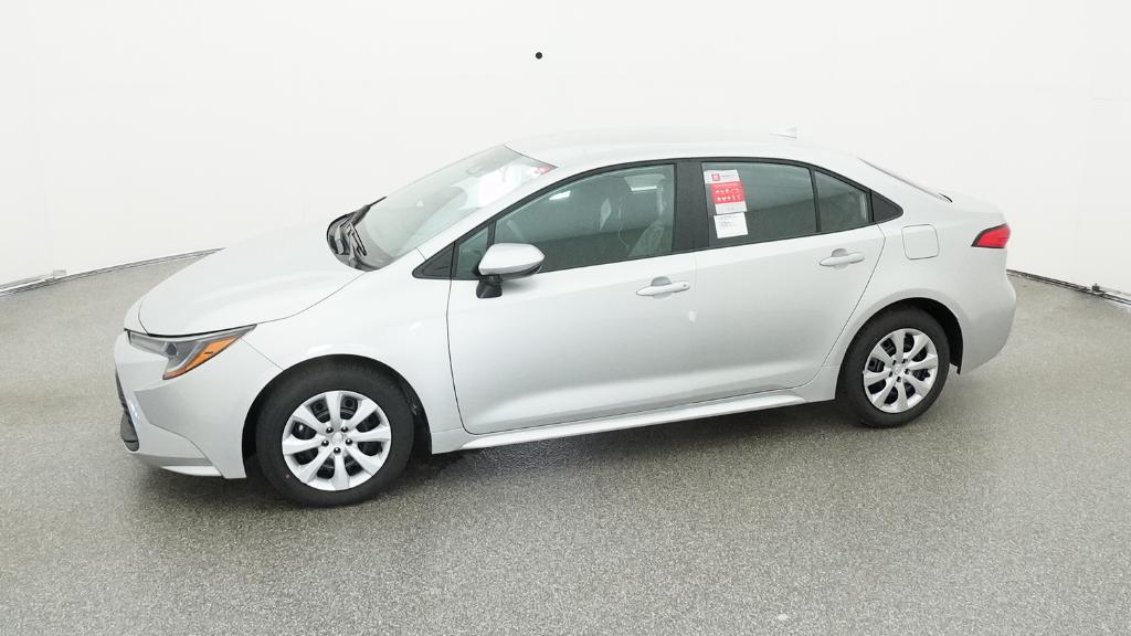 2025 Toyota Corolla LE photo 7