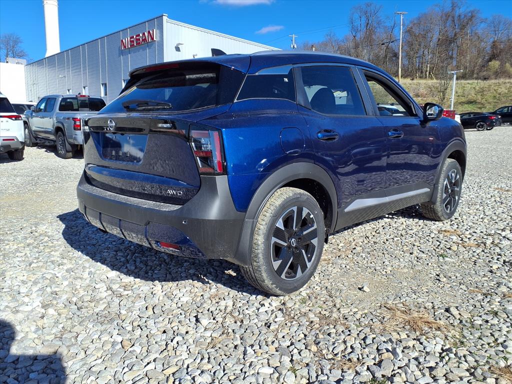 2026 Nissan Kicks SV photo 2