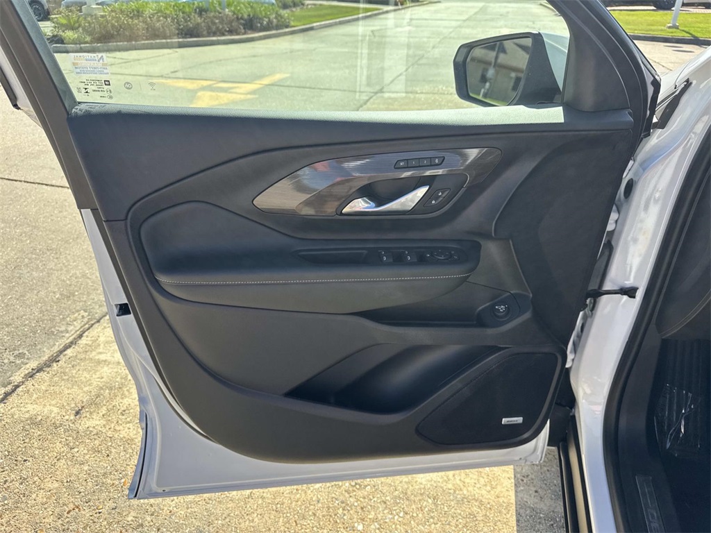 2024 Gmc Terrain Denali photo 13