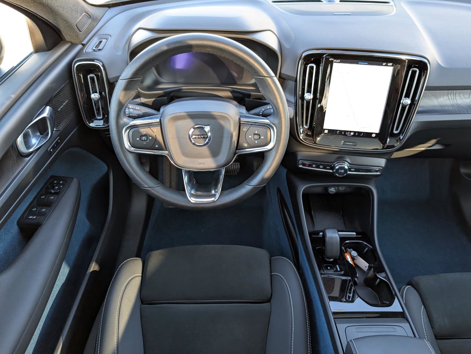 2023 Volvo C40 Recharge Ultimate photo 26