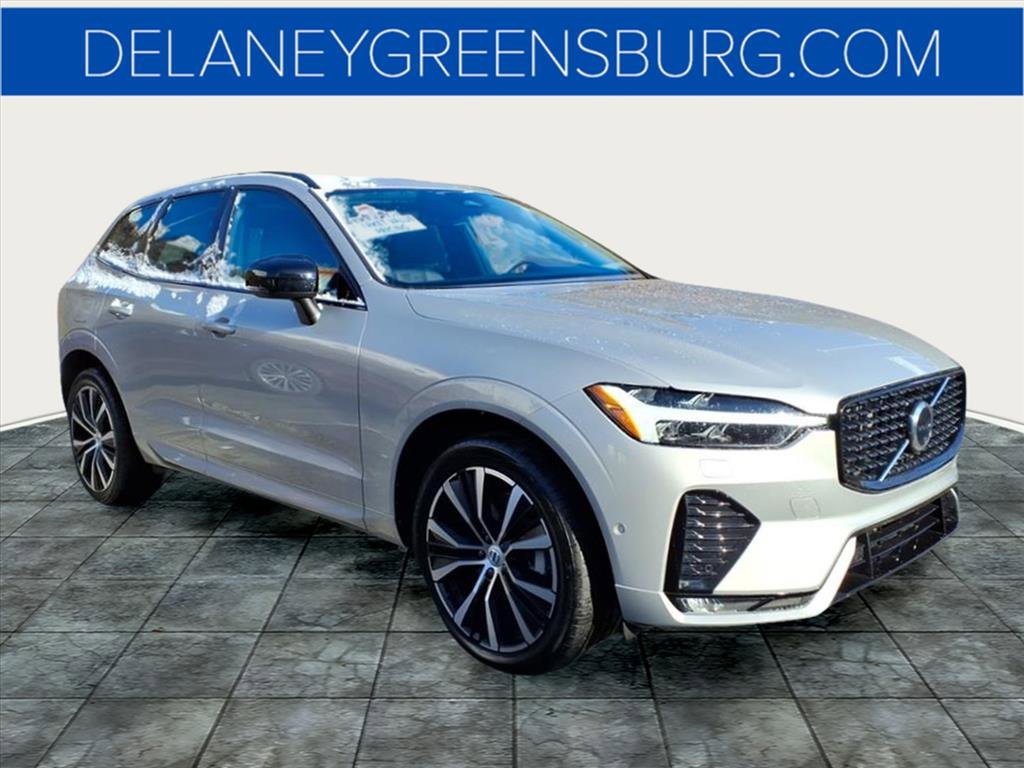 2023 Volvo XC60 Plus's photo